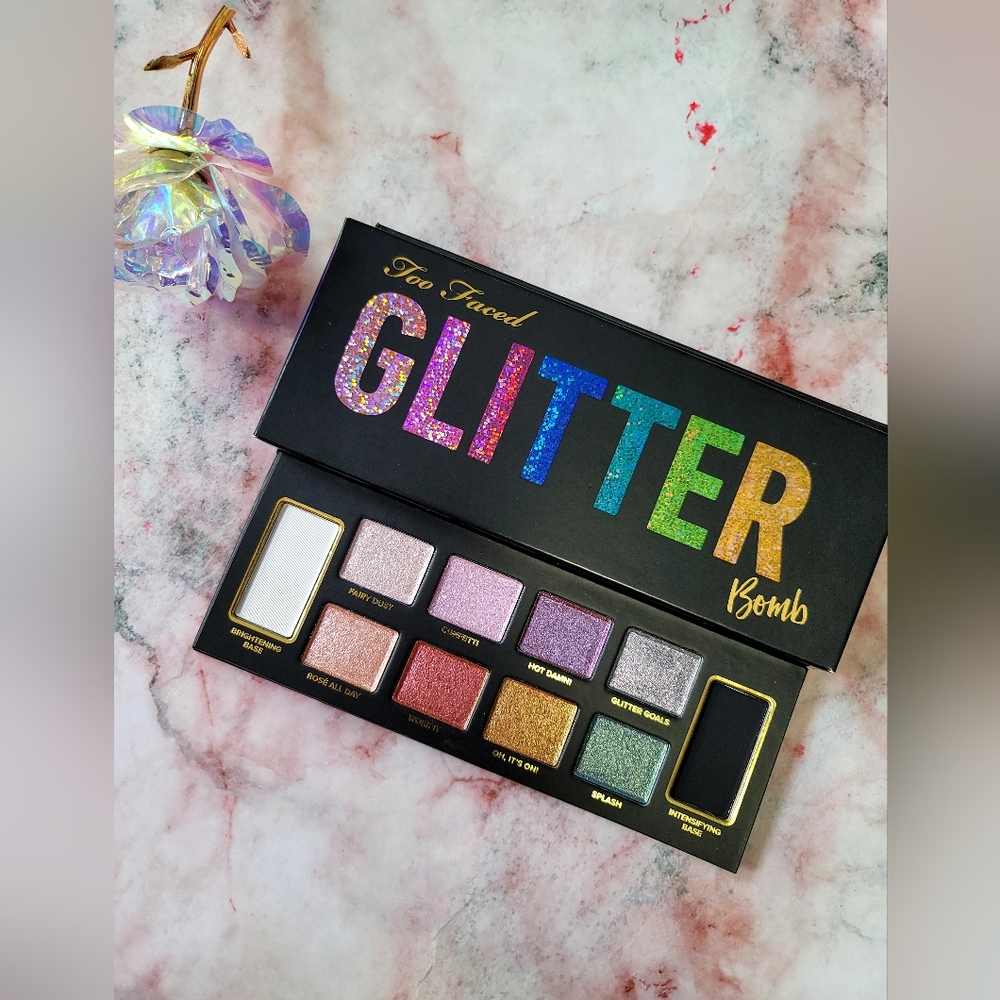 Too Faced Glitter Bomb